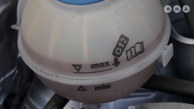 [Tuto Entretien] Contrôler les niveaux de liquide de votre voiture смотреть онлайн