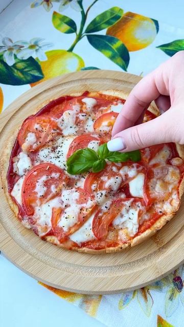 🥰ШИКАРНЫЙ ЗАВТРАК
🍕ПП МАРГАРИТА 🍕Я решила приготовить в более лёгком варианте, чем в пиццерии, по