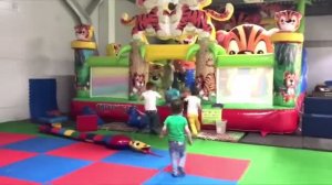 Отзыв о "БатутМастер", от весёлых ребят из г. Тверь, надувной батут "Тигриная страна 2" 10x6x5 м