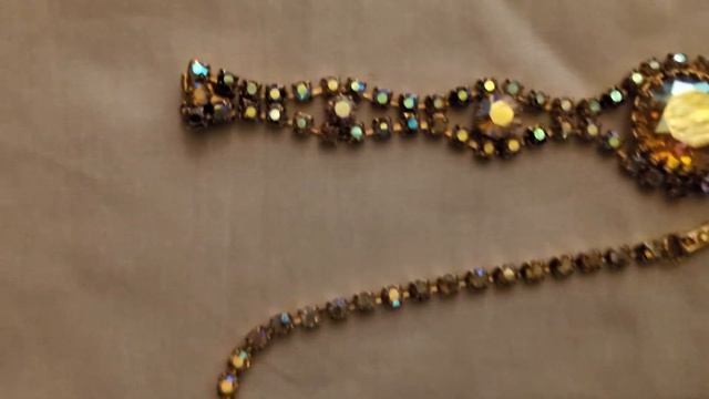 ПРОДАНО. AURORA BOREALIS ЧЕХОСЛОВАКИЯ ВИНТАЖ 1960г#чешскаябижутерия#кольевинтаж#biju смотреть онлайн