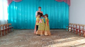 Русская народная песня "Каравай"