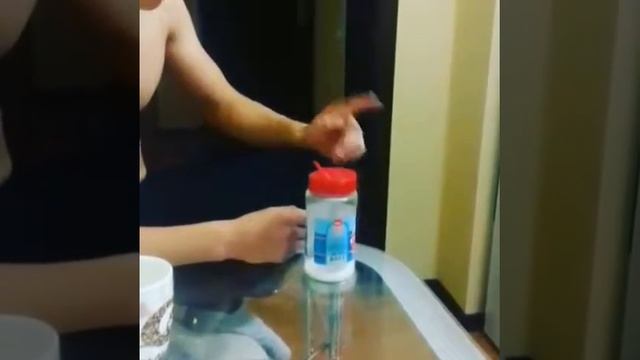 Неугамонная баночка с солью смотреть онлайн