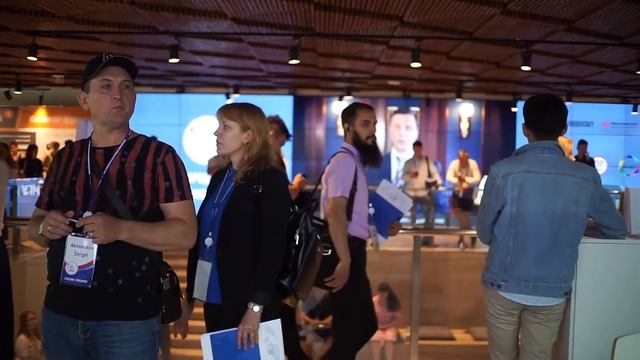 ФРАНШИЗА Англичанка на Московском форуме по франчайзингу