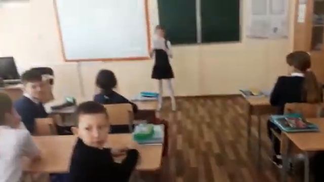 Девачек устала!!!! Ржу не могу !!! смотреть онлайн