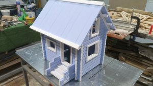 Домик для кукол