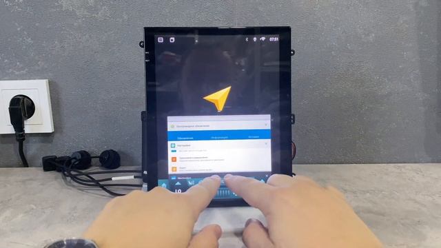 Обзор прошивки в стиле Tesla (Тесла) для магнитол MegaZvuk для серии TS10-xxxx смотреть онлайн