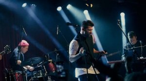 Антон Лаврентьев. Концерт 11 декабря в клубе «16 тонн»