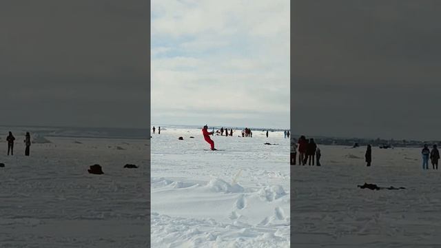 Йоу, сноукайтинг на набережной Тольятти, солнечный привет с чемпионата России!#shorts-YOUTUBE