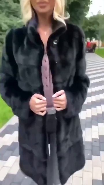 Шубка из меха норки Стойка воротник в чёрном цвете Трансформер (длина,рукав)90 см длина 42,44,46,48 смотреть онлайн