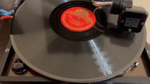 Ф. И. Шаляпин «Вниз по матушке, по Волге» 1 сторона (запись-копия 1948 г.)