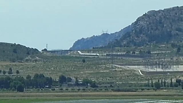 High Speed Train - Villena, Spain смотреть онлайн