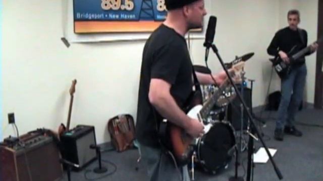 Petey Hop and The Wallbangers play   "Early in the Morning" смотреть онлайн