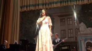 2023.12.09 Москва. Дом ученых. "Я танцевать хочу". Поет Ольга Белохвостова