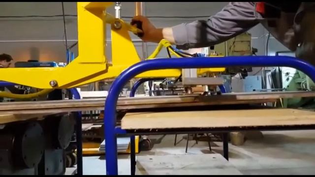 Пневмоманипулятор Перемещение форм мороженого смотреть онлайн