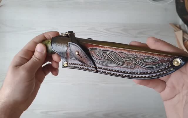 Ножны из кожи растительного дубления с замком смотреть онлайн