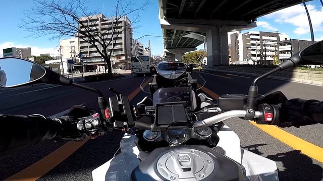 BMW F900XR (2020) Test Ride смотреть онлайн