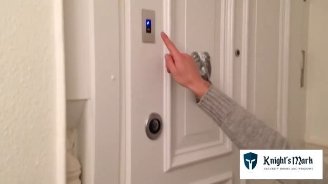 Security doors FIAM X1R lock with finger scan смотреть онлайн