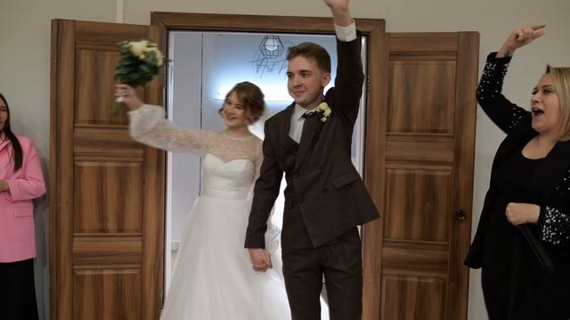 14 февраля свадьба. Клип для инсты смотреть онлайн