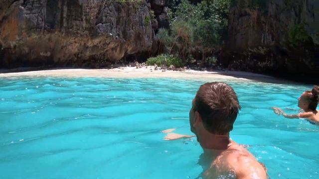 Thailand ☀️4k🌴 Ko Phi Phi // Moby - Porcelain & All Saints - Pure Shores (THE BEACH) смотреть онлайн