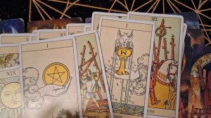 ТАРО РАСКЛАД\ ЧТО "ВЫТАЩИТ" РЕТРОГРАДНАЯ ВЕНЕРА ?!