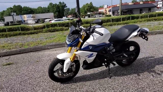2021 BMW G 310 R POLAR WHITE смотреть онлайн