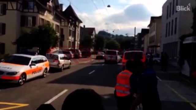 Zvicër, shqiptari nga Presheva ekzekutohet brenda në xhami- RTV Ora News- Lajmi i fundit- смотреть онлайн