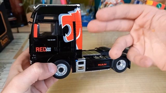 МОДЕЛЬ МАШИНЫ MAN Масштаб 1/43  От Компании  IXO с МАГАЗИНА УНОМАГ!