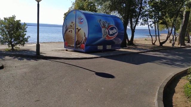 #Croatia Чистила пляж для мэра Шоу, которое понравилось смотреть онлайн