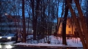 уютный дворик на улице Коминтерна в городе Королёв Королёв город ракетостроение и космонавтики