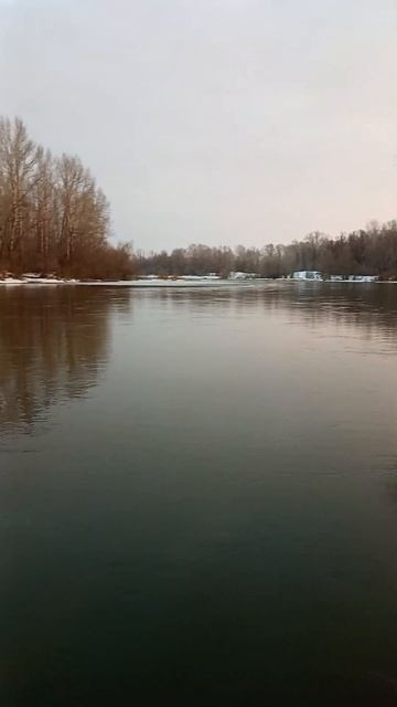 Весна. Река БЕЛАЯ открывается. #река #весна # рекабелая