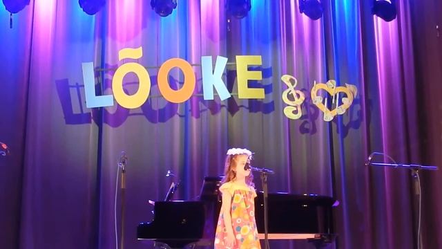 Arina Smorodina Моя семья смотреть онлайн