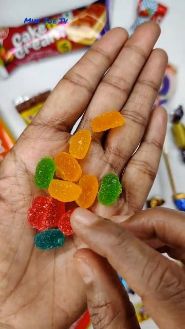 Jelimals Tasty ✨Sparkles #shorts#jelly#chocolate#candy#sugarcandy#kinderjoy#lollipop#gummy#chewy#yu смотреть онлайн