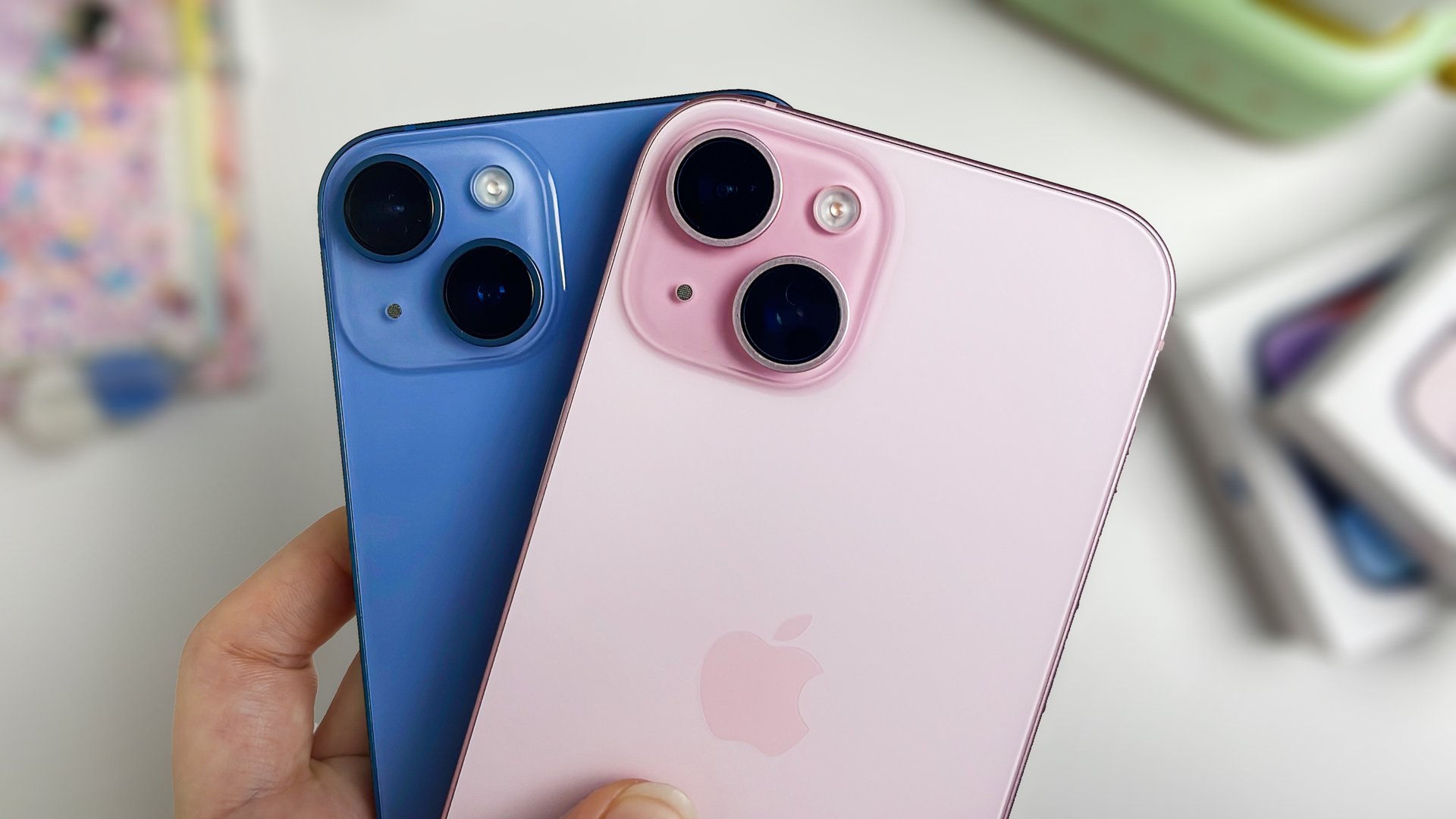 СТАРЫЕ АЙФОНЫ ИМЕЮТ ПРАВО ЖИТЬ (ну, или не совсем старые) - iPhone 15 и iPhone 14 в 2025 смотреть онлайн