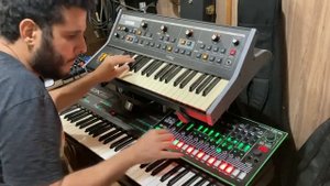 Funky Jam - Yamaha DX7, Moog Bass, Roland TR