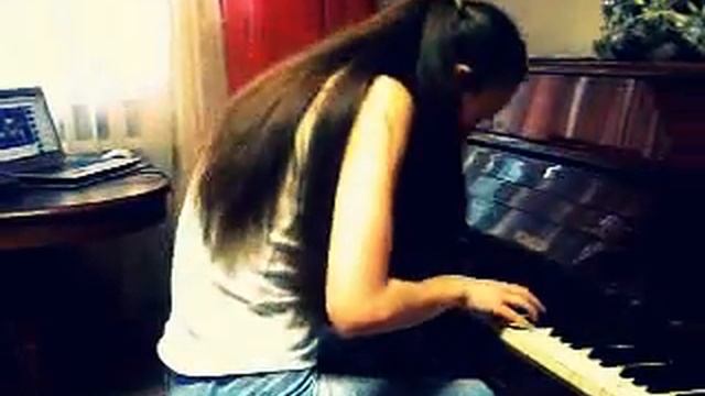 И.С.Бах.Трёхголосная инвенция соль минор.Гартман Кристина. смотреть онлайн