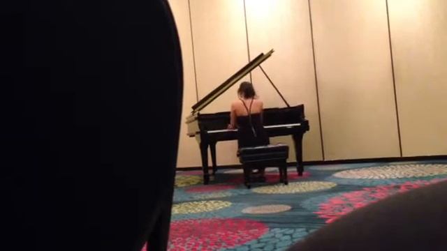 Charlie playing Chopin at MAMA смотреть онлайн