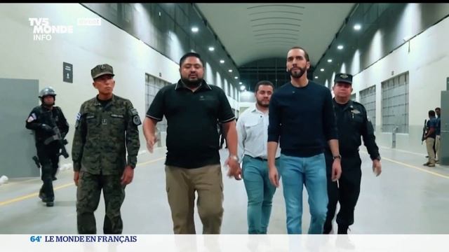 Salvador : une méga-prison pour les gangsters смотреть онлайн