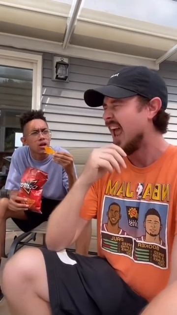 One Chip Challenge 🔥 (parody)￼ #shorts смотреть онлайн