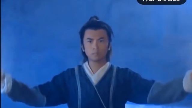 🔪【張無忌的開掛人生5】“明教無上心法”現世！張無忌修煉“乾坤大挪移”，1掌下去千年石門炸裂！