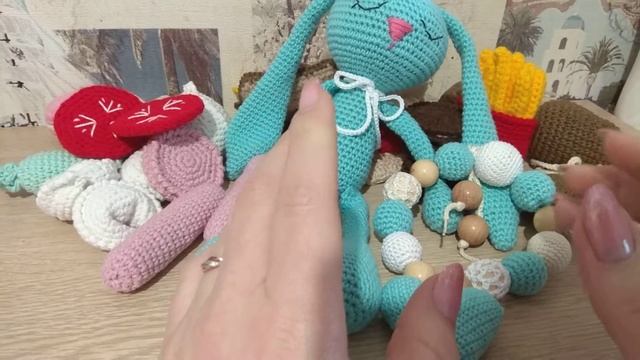 Вязаная еда и поиск себя в дальнейшем смотреть онлайн