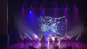 "Позвони, мне, позвони!.." (кавер-версия) общий план