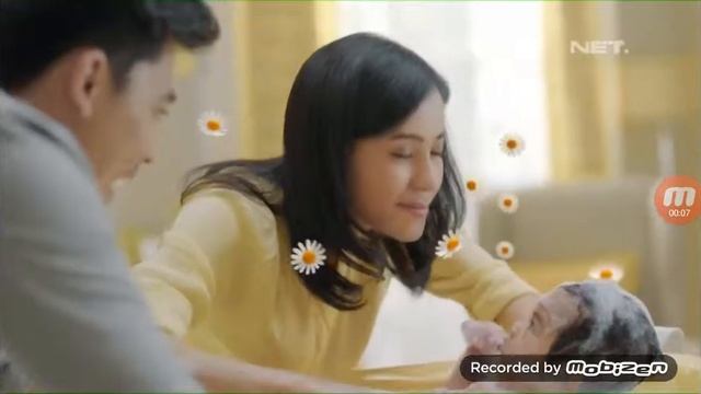 Iklan Zwintal - Harumnya Cinta untuk si Kecil 15s (2019) смотреть онлайн