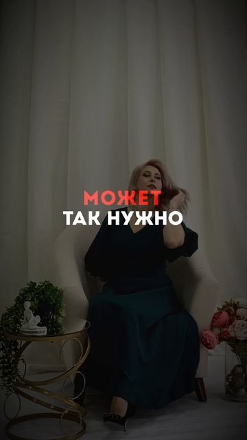 Немного грустно #мимисити #вязанныеигрушки #фотосессия #фотомодель #мисс