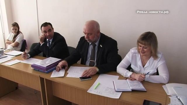 Растим инженеров и техников. В Ревде прошла защита проектов образовательных учреждений смотреть онлайн