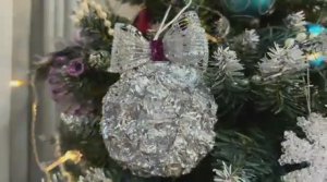 Своими руками декор к Рождеству 🎄, новогодний шар из пищевой фольги 🪩