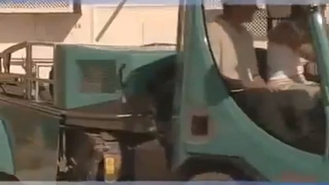 Пляжеуборочная машина BeachTech Marina смотреть онлайн