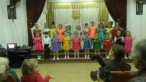 Хор "Весёлые нотки"  отделения раннего эстетического развития -З.  Роот.  "Ах, какая осень"