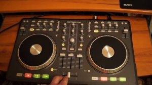 Numark Mixtrack PRO