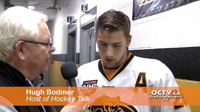 Grizzlys #26 Cale Brown with Hugh Bodmer after the home opener. смотреть онлайн
