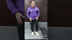 Упражнения стоя. Баланс на одной ноге.